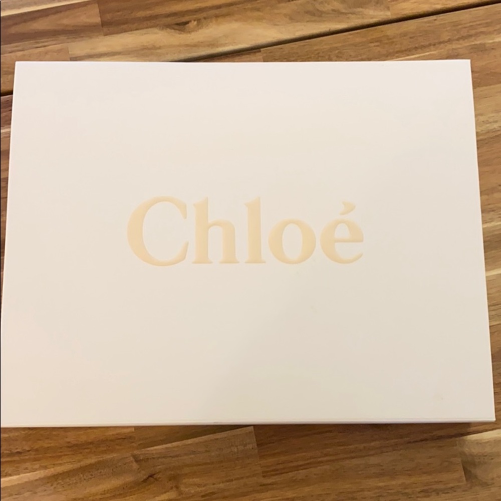 Chloe large box